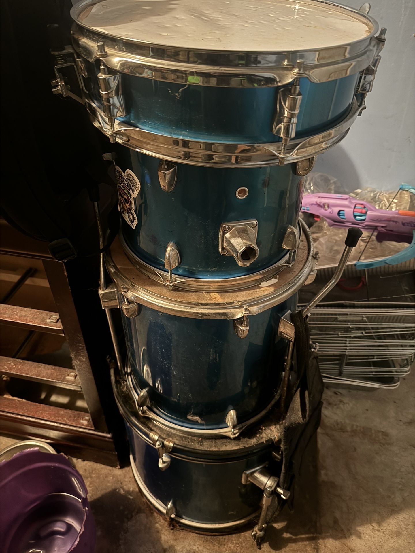 4 Piece Drum Set (No Accessories)