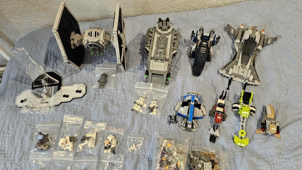 LEGO Star Wars Sets & Figs