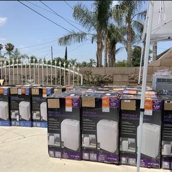 LG 10.000-BTU DOE (115-Volt) White Vented Portable Air Conditioner Cools 300- sq ft  LG 12.000 BTU DOE (115-Volt) White Vented Portable Air Conditione