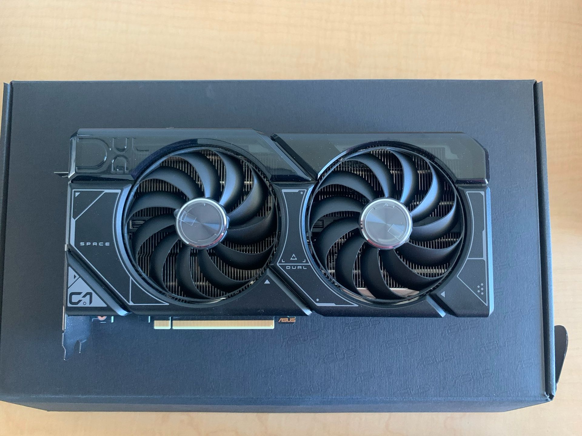 Asus DUAL EVO OC GeForce RTX 4070 SUPER