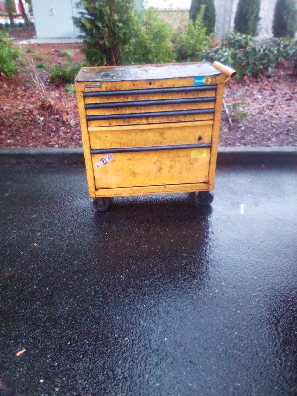 DeWalt Mechanic Tool Chest 