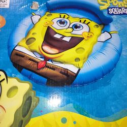 Inflatable Pool Island 