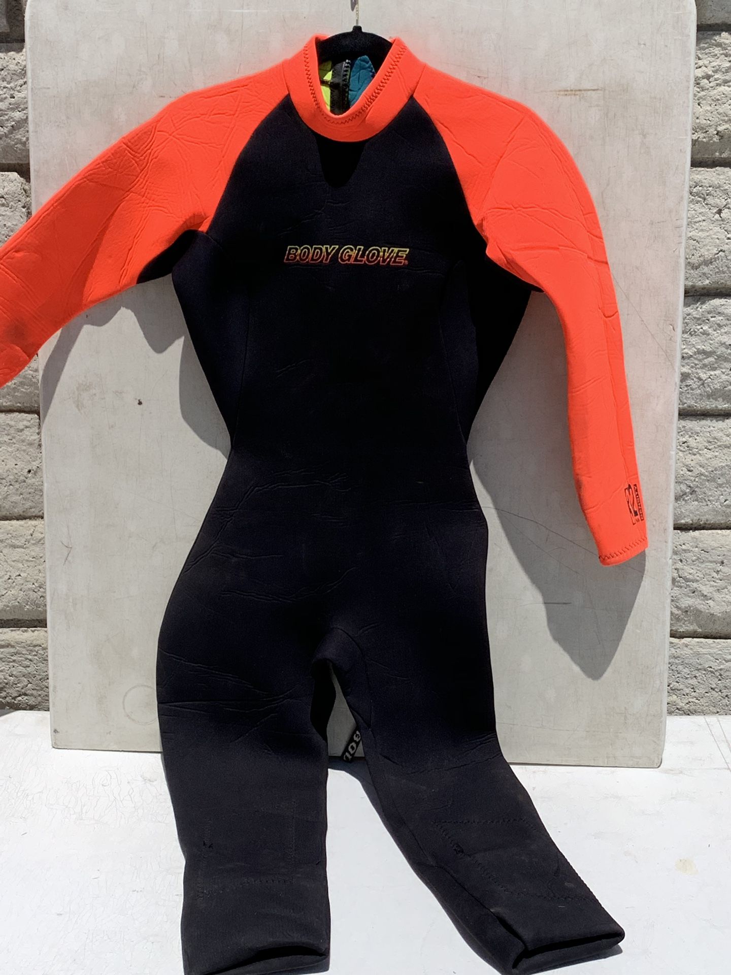 BODYGLOVE Women’s Wetsuit size 9 Summer Beach Surfing Surfboard