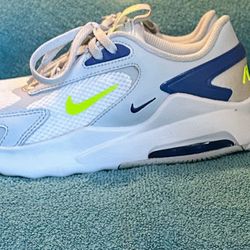 Nike Air Max Bolt  Size 3.5Y