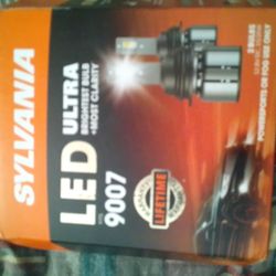 LED 9007 Sylvania car light bulb