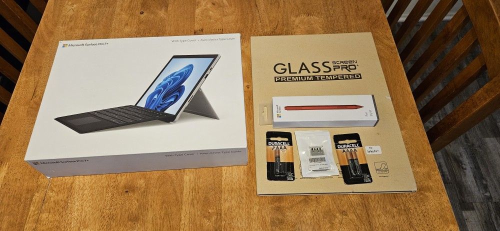 Surface Pro 7+ With Pen And Extras Light Use
