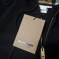 Burberry hoodie 