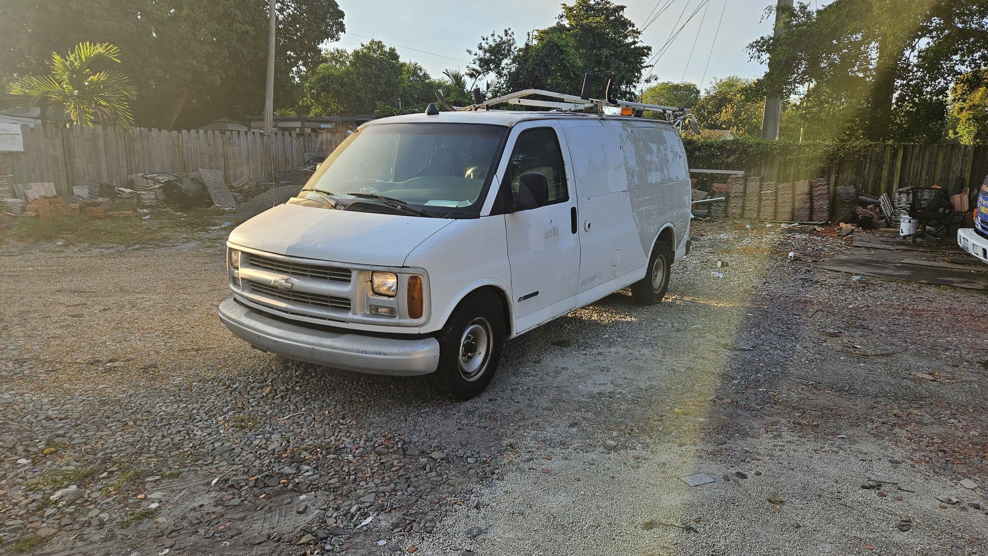 2001 Chevy Express 2500 Cargo Van 
