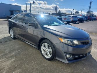2012 Toyota Camry SE