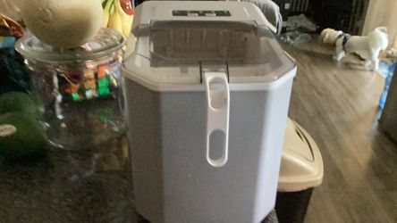 Portable Ice Maker
