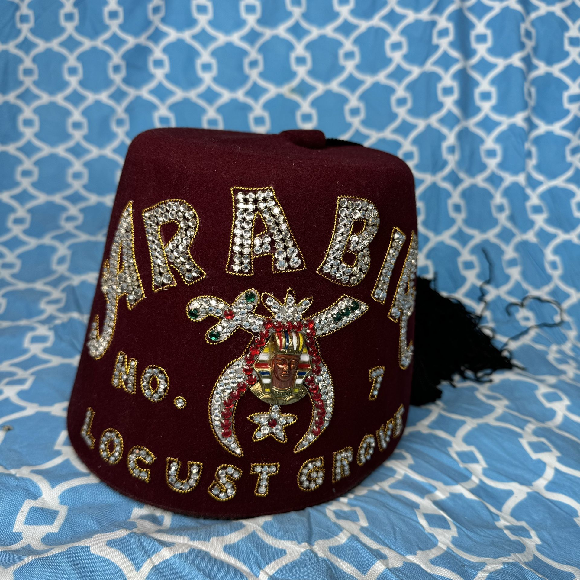 Vintage Arabia Masonic Freemason Shriners Jeweled Fez Hat with Nizzardini Case