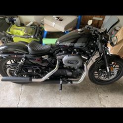 2017 Harley Davidson Roadster