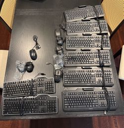 Lot of 6 Cherry KC 1000 SC, 2 Dell KB813T Smart Card Keyboards & 8 mouses - work