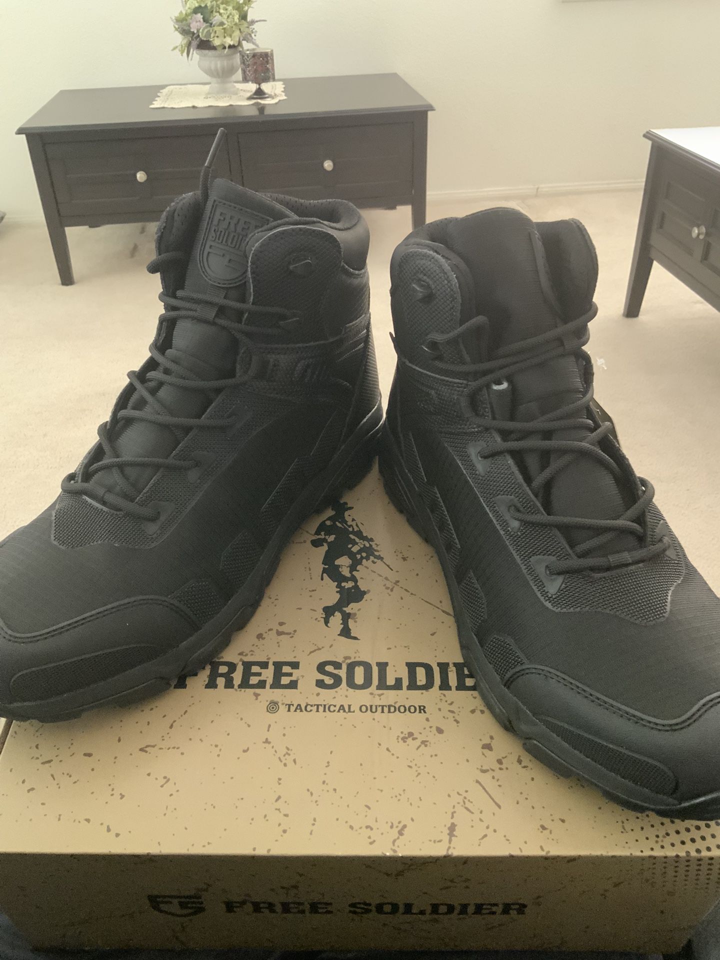 Men’s Hiking Boots