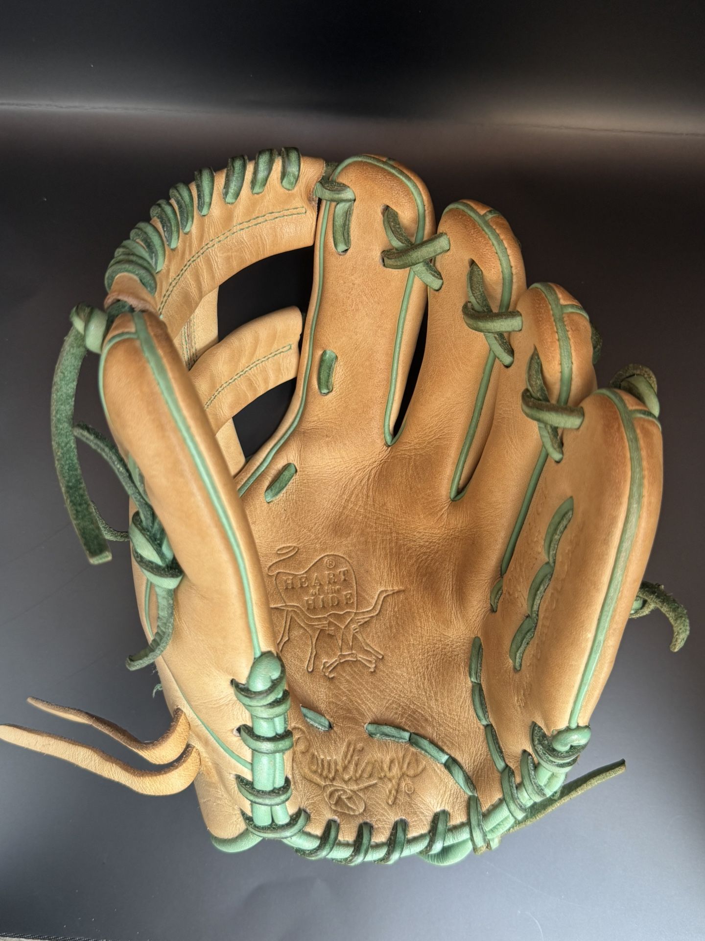 Rawlings Heart of the Hide Glove 11.5” – $199