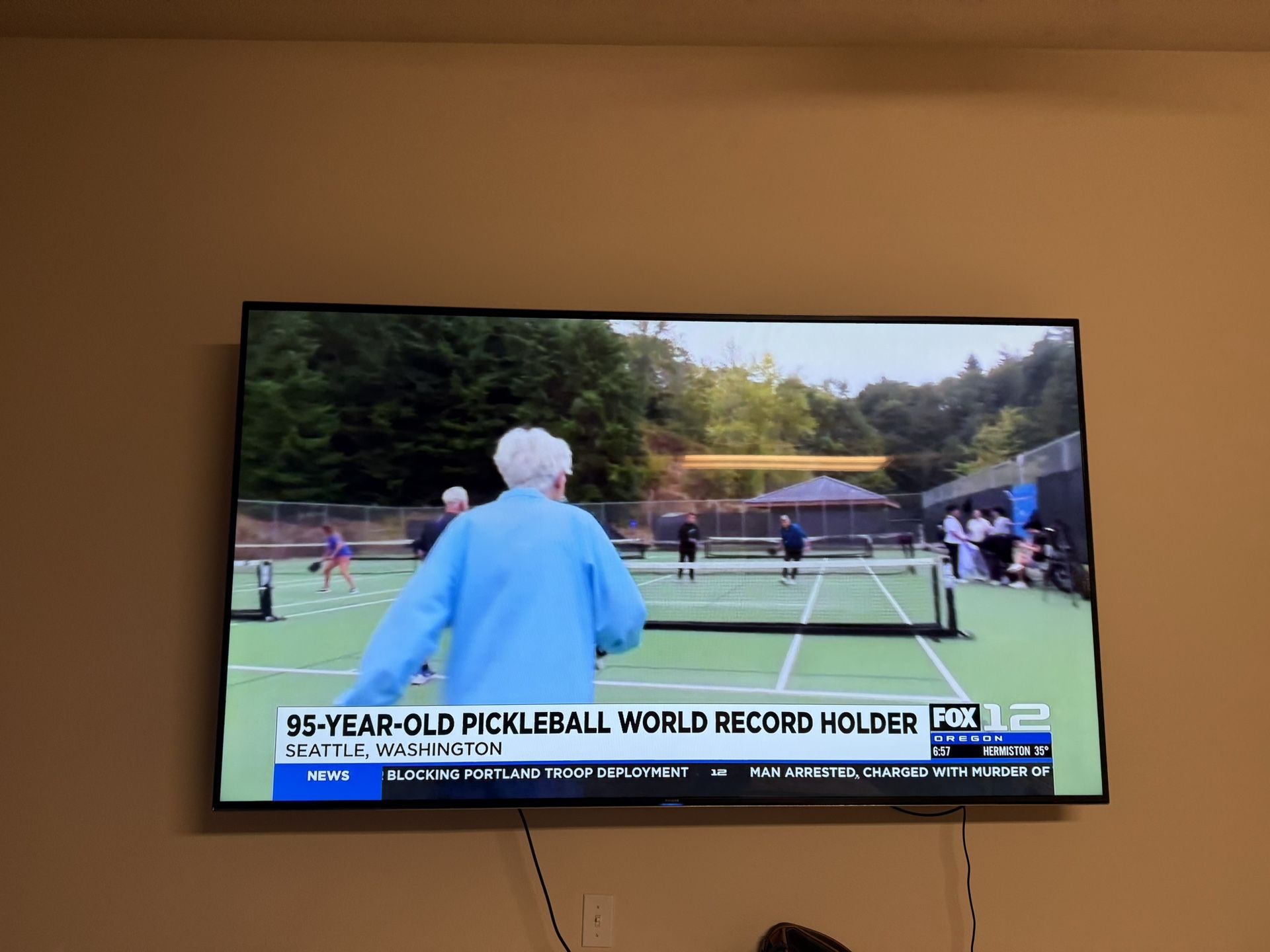 85” Samsung smart Tv With Android Box
