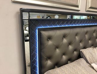 Led light 5pcs bedroom set