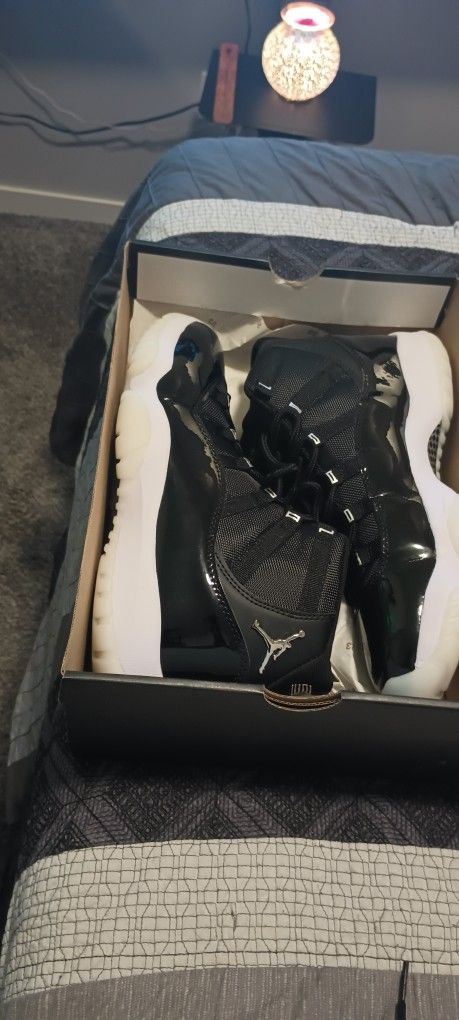 Jordan Retro 11
