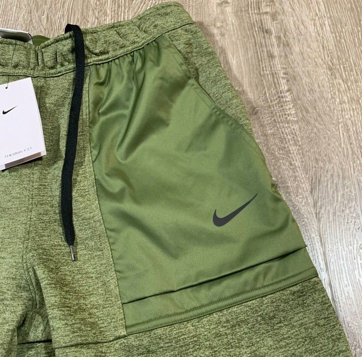 Nike Therma-Fit Novelty Fitness Pants Rough Green Men's Size Large Authentic New