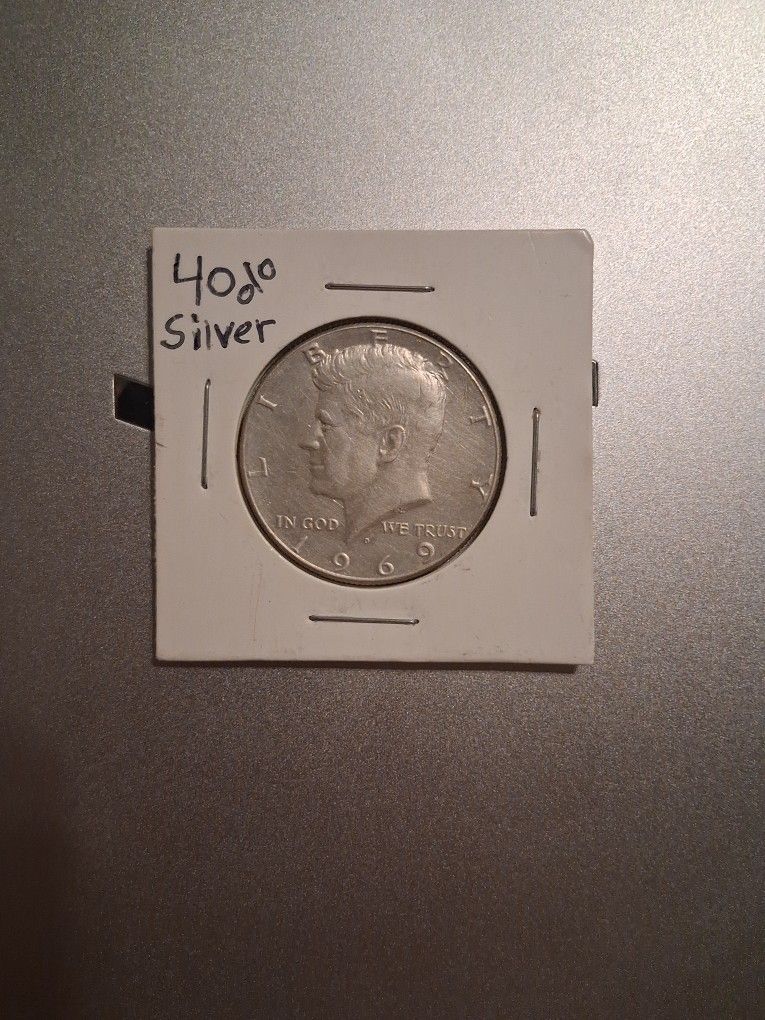 1969 D KENNEDY HALF DOLLAR 40% SILVER