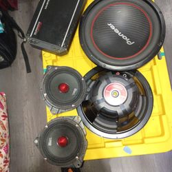 2 12 INCH 1300 WATT PIONEER SUBS WITH A PIONEER TOUCH SCREEN INDASH AND A 3400 WATT AMP AND 2 DSL8 LOAD MID RANGE 6X 5 