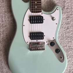 Squier Bullet Mustang