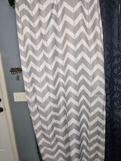 6 40x 80 Gray and White Chevron Curtain Panel