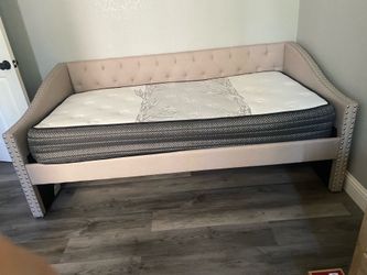 Twin bed