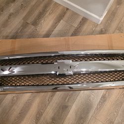 Chevy Silverado grille (07-13)