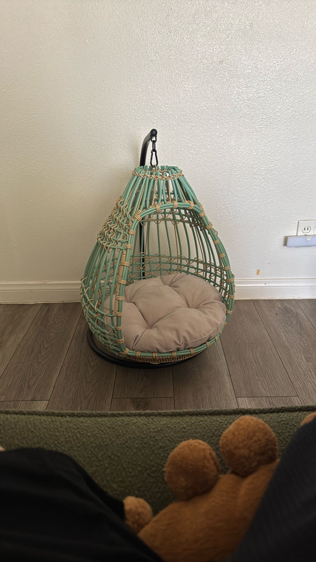 Cat hammock — cozy, sturdy, and easy to install!