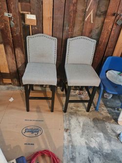 2 chairs