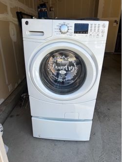 G.E. Washer & Dryer (large load capacity)