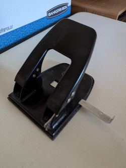 Hole Puncher (2 Hole Puncher)