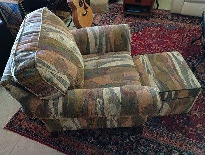 Chair With Ottoman