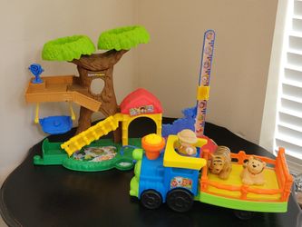 Little People's Safari Set