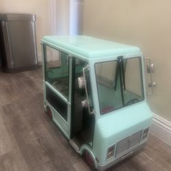 Our Generation Sweet Stop Ice Cream Truck 