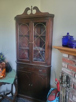 Vintage 1940s Corner China Cabinet