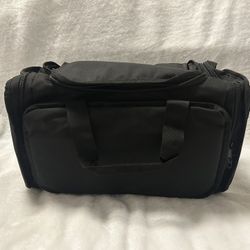 AvComm black Deluxe Duffel Flight Bag with 7 Compartments