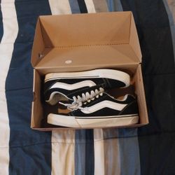 Vans Off The Wall
