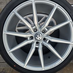 19"new Wheels & New Tires For VW BEETLE 
