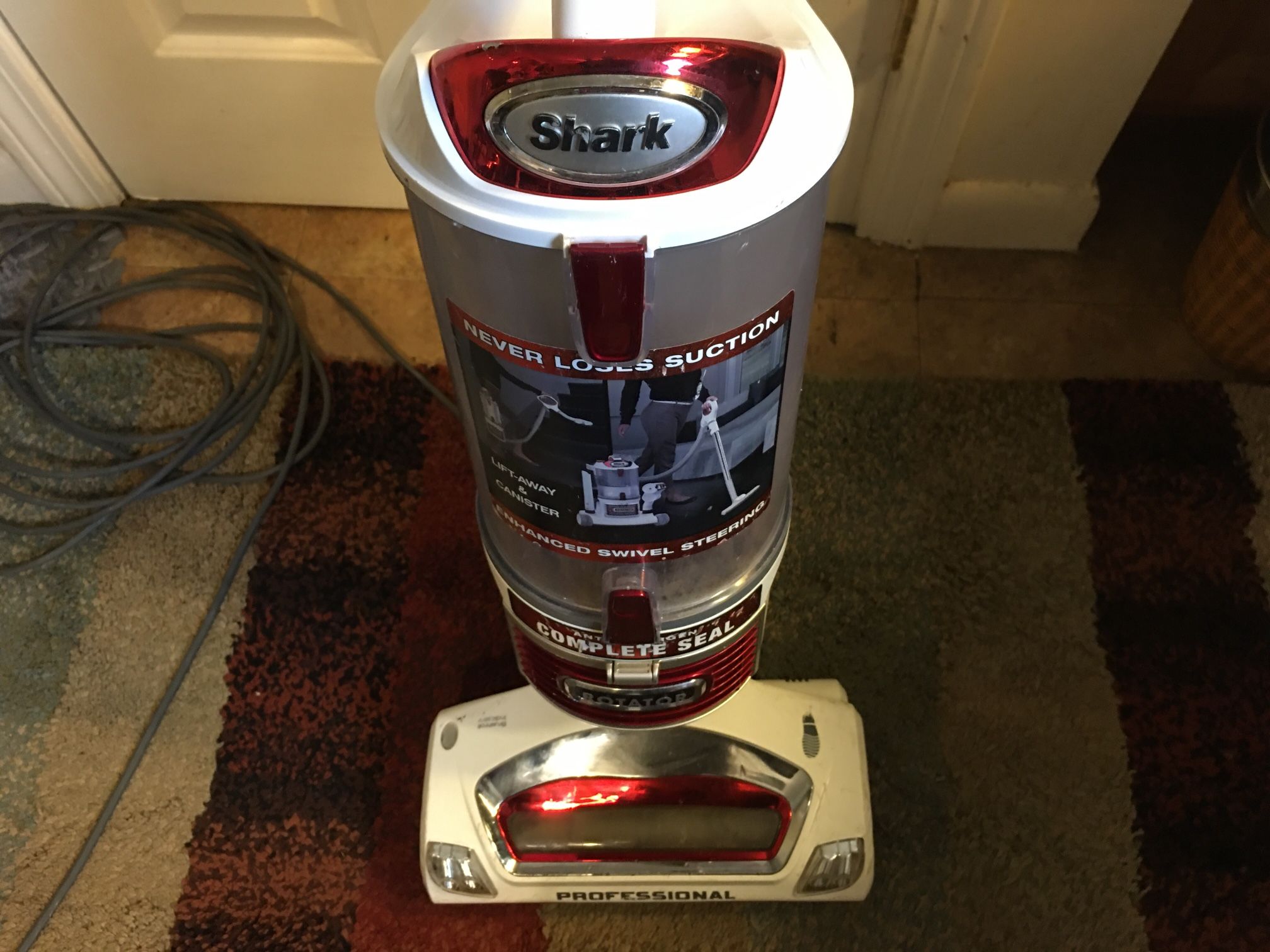 Shark Vacuum Rotator Professional Lightweight Vac Works Great 