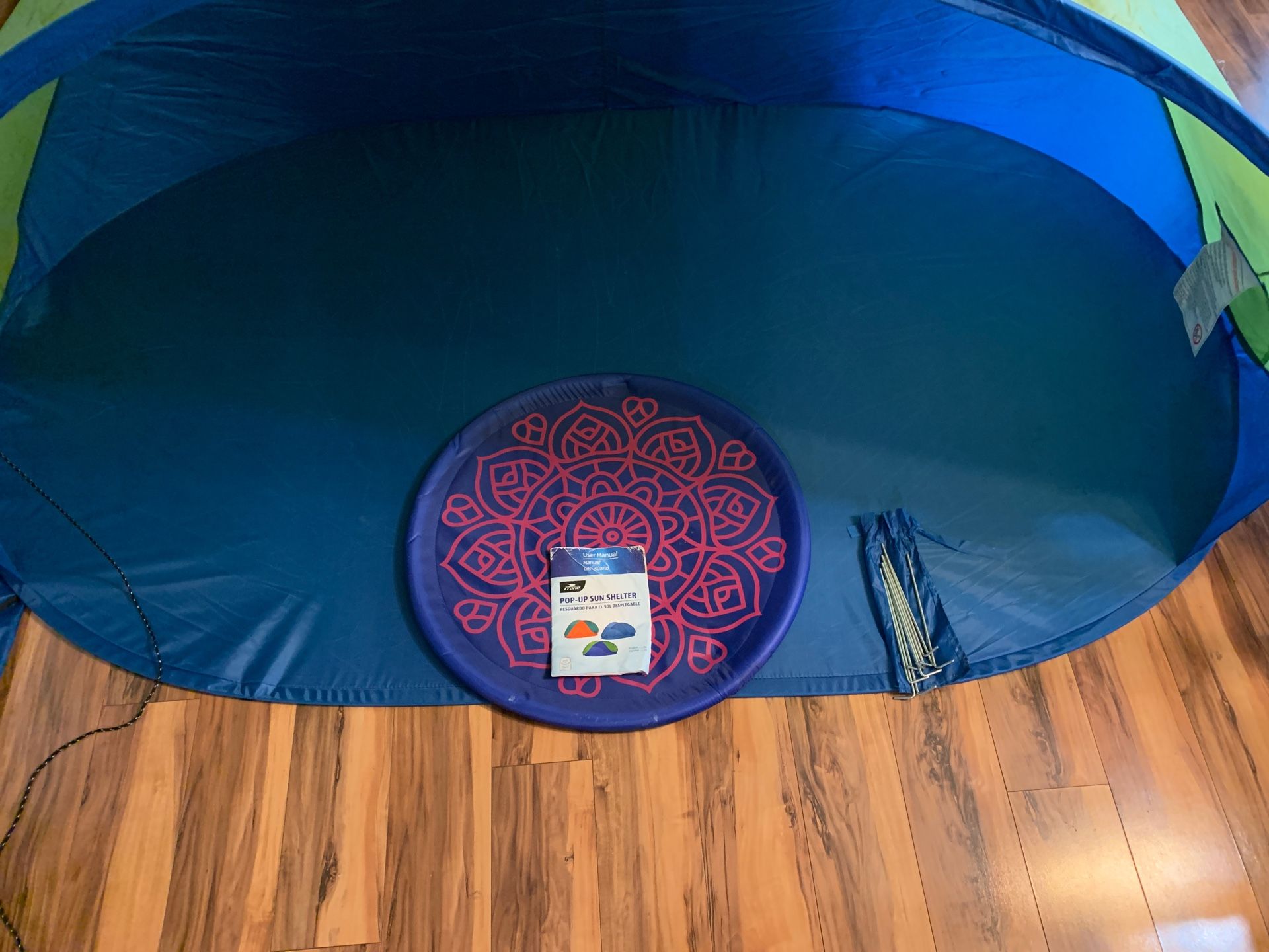 Pop- Up Sun Shelter