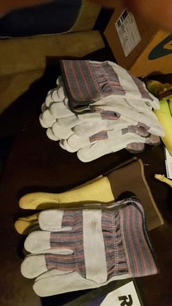 Medium work gloves