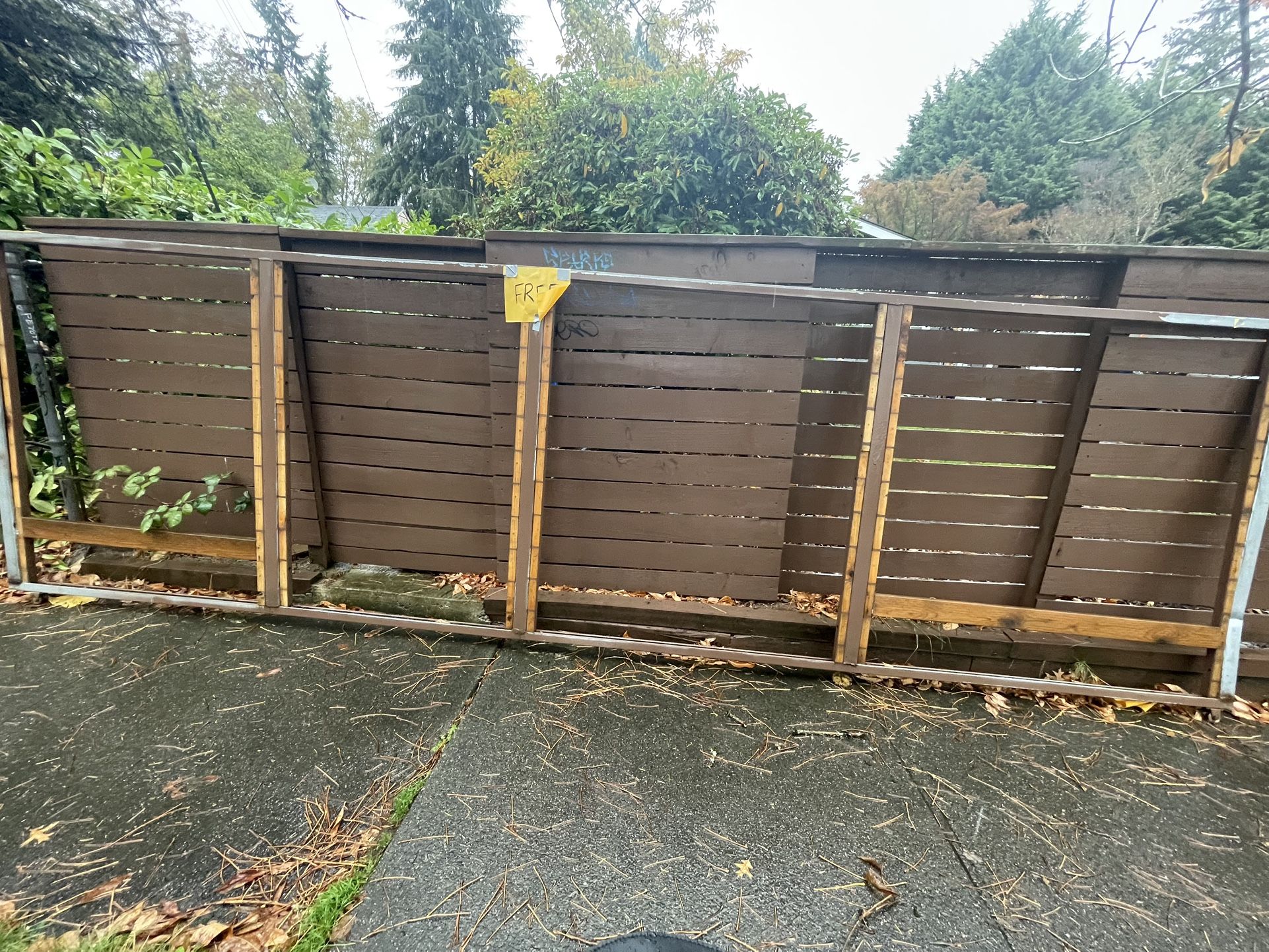 Free Wooden Metal Fence Frame
