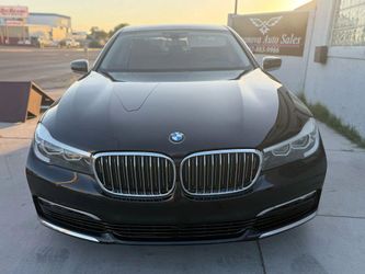 2019 BMW 740i