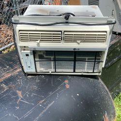 Air Conditioner 8000 BTU