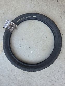 Odyssey Path 20 x 2.25 Tire