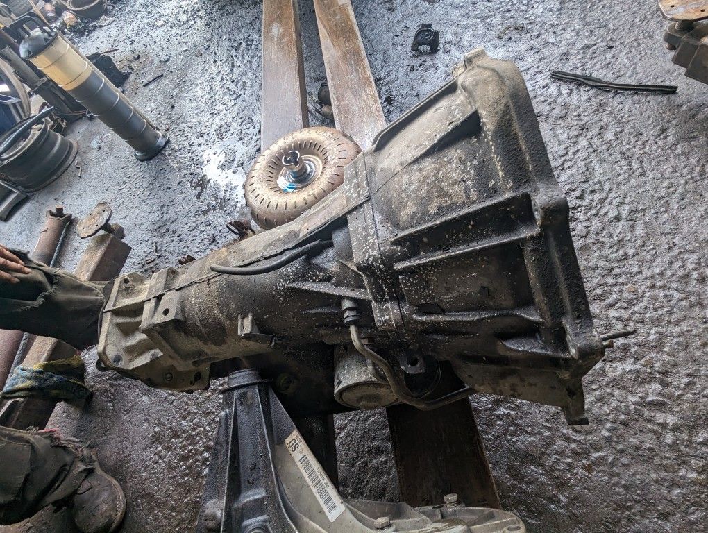 2001 Chevy GMC 4L60E 4x4 Transmission for Sale in WA OfferUp