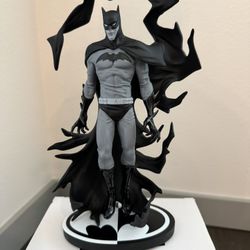 Batman Black & White Statue by Becky Cloonan