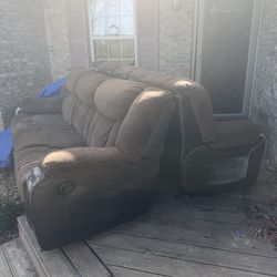 Free reclining couches